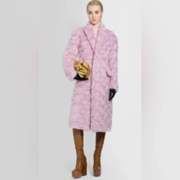DRIES VAN NOTEN Coat Lilac FR34 / US 2/4 $3450.Brand New. Stunning!Timeless!